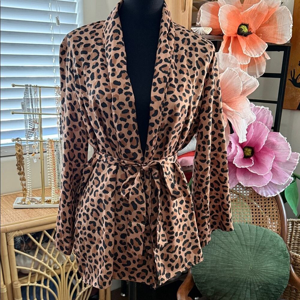 Ann Taylor Leopard Print Open Front Waist Tie Short Boho Kimono Top